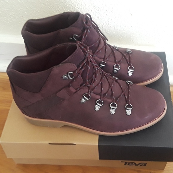 NEW Teva De La Vina Dos Alpine low ankle boot - Picture 7 of 8